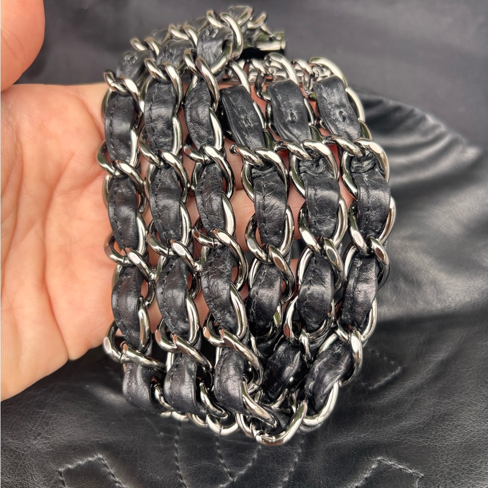 Authentic CHANEL RARE black mini rock & chain silver hardware bag - Picture 15 of 15